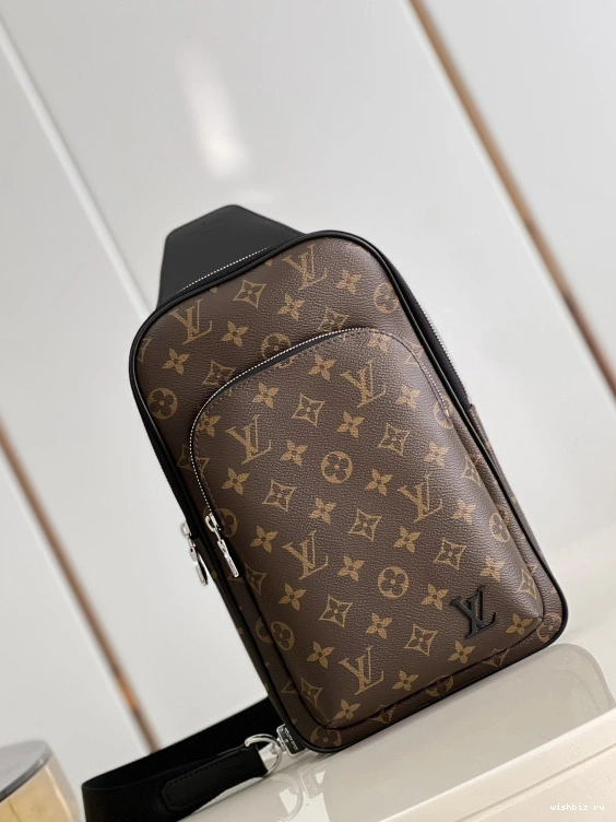 WIS Avenue VUITTON NM LOUIS Slingbag 0131